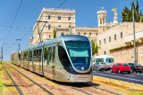 זזים בעיר-תנועה ותחבורה בעיר 