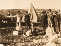 נשות תל חי
