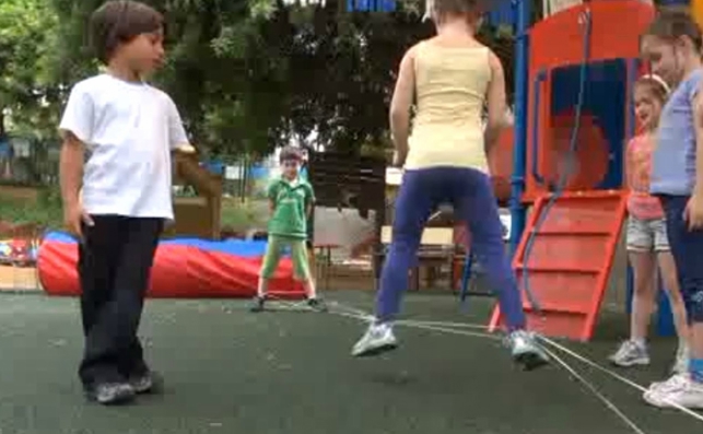 שילוב התנועה בסביבה הפיזית והחברתית