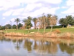 מדדי פיתוח, "עם אגם ושדה"
