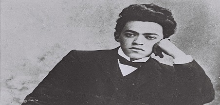 תצלומים, תערוכה ושירים