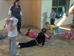 משחק הפסלים – פעילות בגיאומטריה ובחינוך גופני