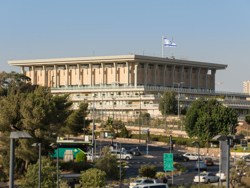 איך מחוקקים חוק בכנסת?