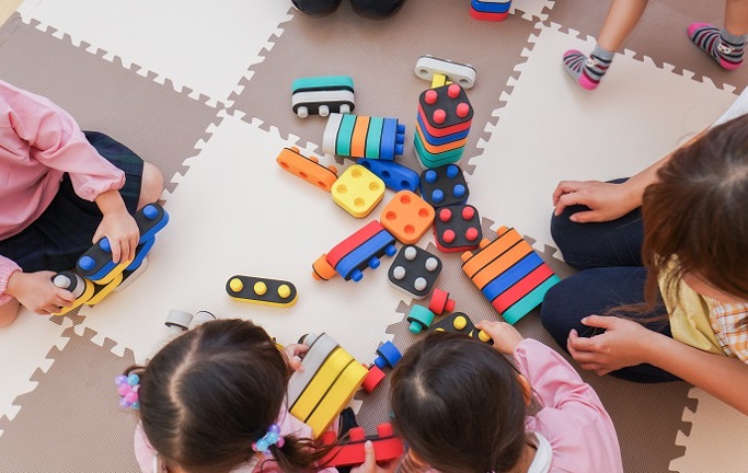 קידום התנהגויות פרו חברתיות והצבת גבולות