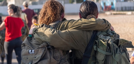 יחידות הוראה בנושא גבורה ולוחמה