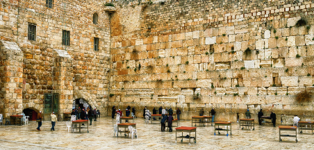 אוגוסט - אב