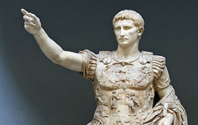 Statue Augustus
