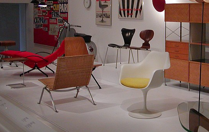MOMA chairs 