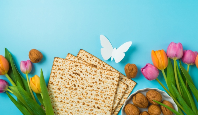 אפריל