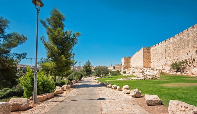 מתחברים בירושלים