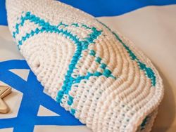על הרב נריה מפי בניו ונכדיו