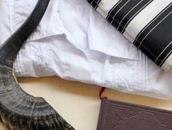 ניגוני הימים הנוראים של הרב נריה
