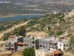 קליטת המים המותפלים בחדרה