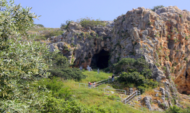 חניון נחל מערות – מצפה עופר