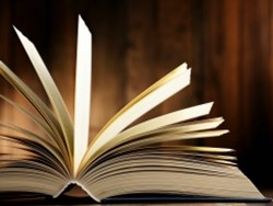 אגי משעול קוראת את "משוררים"