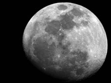עפים על הירח: מופעי הירח