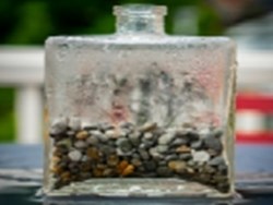 משל האבנים הגדולות והאבנים הקטנות