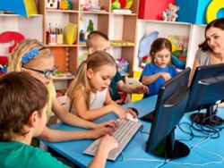 משחוק בכיתה