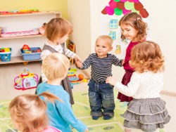 לא נפסיק לשחק