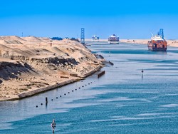 פתיחת תעלת סואץ השניה