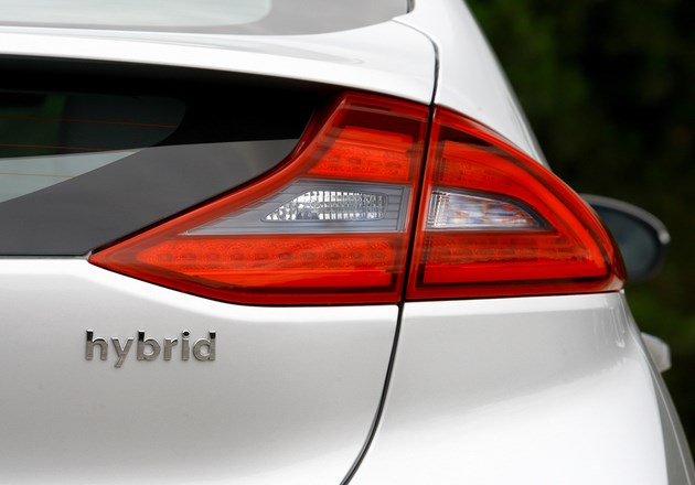 מכוניות היברידיות