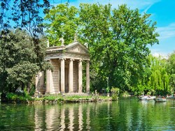 סיור בווילה בורגזה