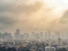 איך אפשר להציל מיליונים מזיהום האוויר?
