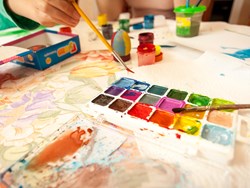 מפגש עם האומנית ראידה אדון