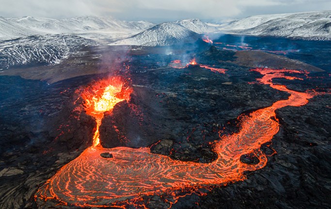 הר הגעש באיסלנד, כאן 11