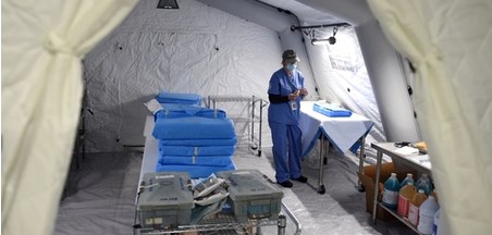 שבוע רביעי של מלחמה אַכְזָרִית: ישראל חָנְכָה בית חולים שָׂדֶה באוקראינה