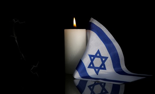 הדלקת נר לזכר הנופלים והנופלות