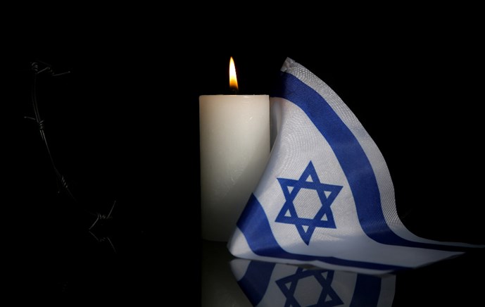 הדליקו נר לזכר הנופלים והנופלות