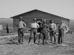 מערכון לול: העלייה לארץ