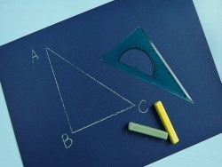 שיעור 7, הוכחת קטע האמצעים ומקבילית