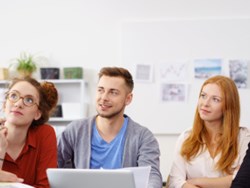 שימוש בהערכה עצמית בלמידה, כולל עדויות של תלמידים ומורים (אנגלית )