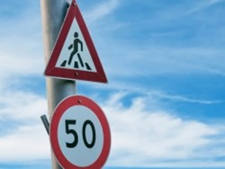 סימנים מעידים – הולכי רגל