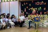 מסיבת חנוכה בגן – 'מחזירים עטרה לישנה'