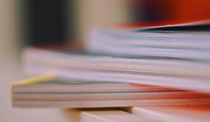 מאמרים, ראיונות, השראות וחומרי הוראה