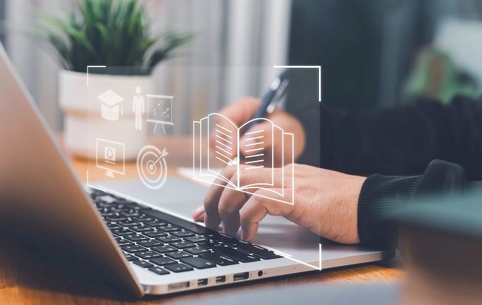 וובינרים וימי עיון