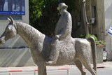 דמויות מרכזיות